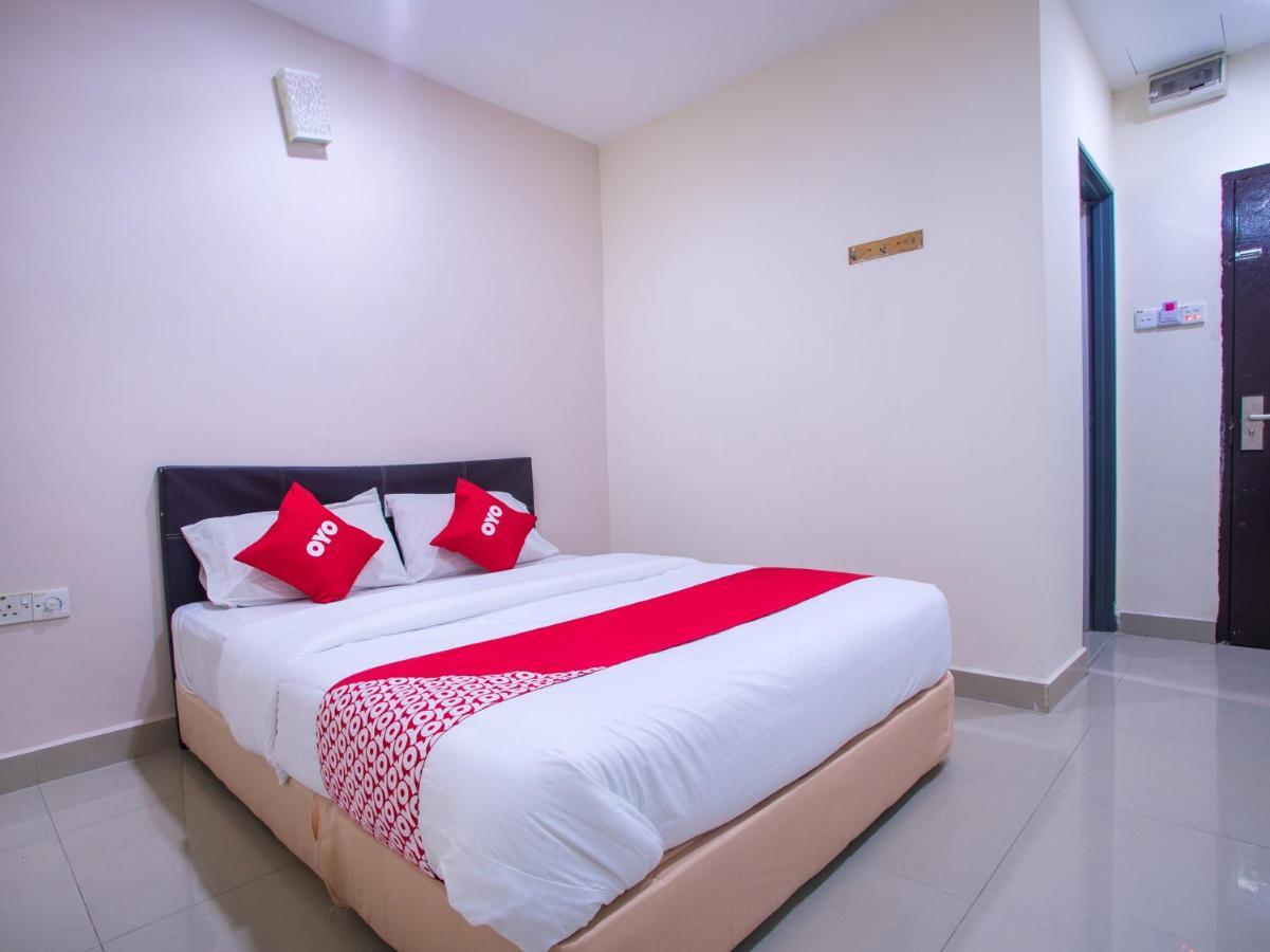 Oyo 44010 Royals Star Hotel Seremban Luaran gambar